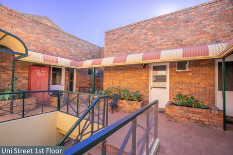 Clocktower Apartment Hotel - Tourism Guide 19