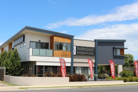 Bairnsdale International - Tourism Guide 7