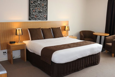 Bairnsdale International - Tourism Guide 31