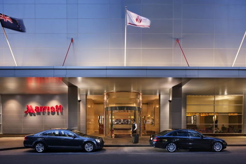 Melbourne Marriott Hotel - Tourism Guide 0