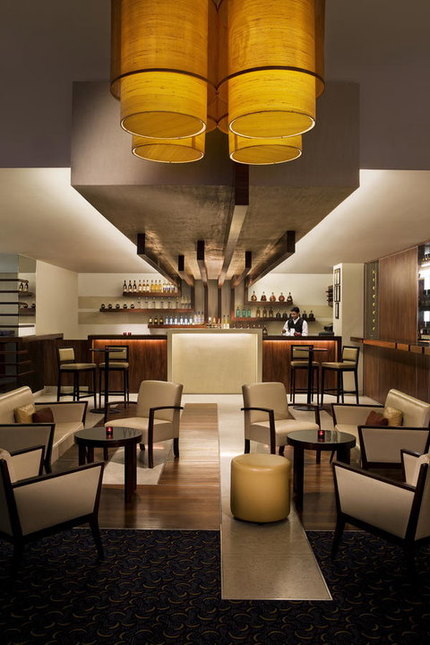 Melbourne Marriott Hotel - Tourism Guide 37