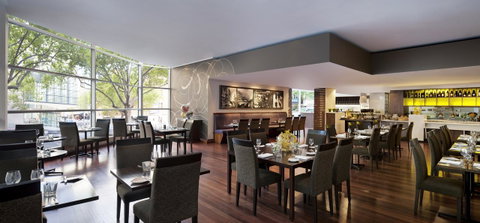 Melbourne Marriott Hotel - Tourism Guide 34