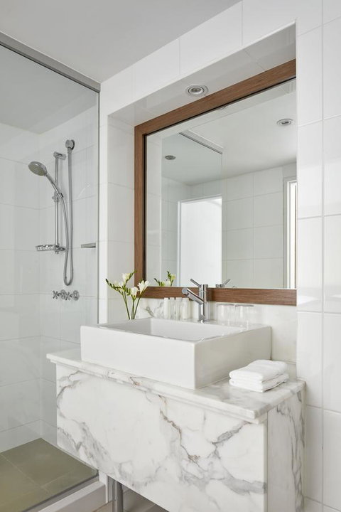 Melbourne Marriott Hotel - Tourism Guide 11