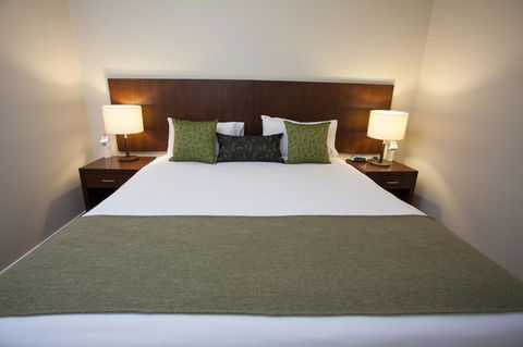 Quest Echuca - Tourism Guide 2