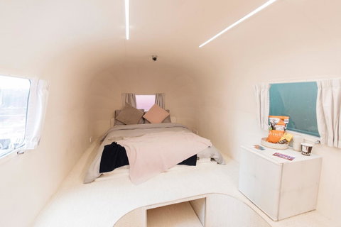 Hotel No - Tourism Guide 12