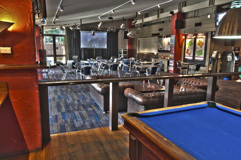Burvale Hotel - Travel Search 25