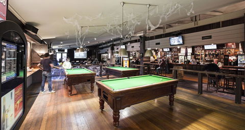 Burvale Hotel - Travel Search 24