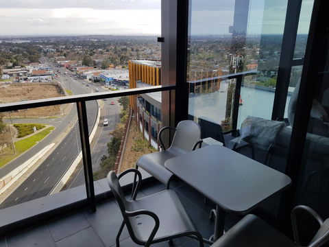 Ivanhoe Apartments - Tourism Guide 19