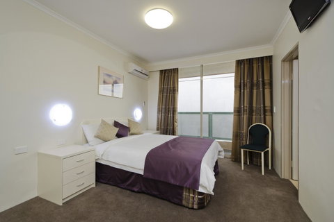 Carlton Lygon Lodge - Close To Melbourne Uni - Tourism Guide 9