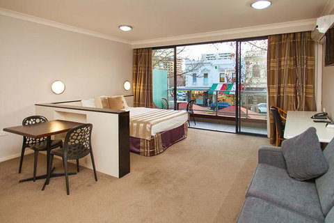 Carlton Lygon Lodge - Close To Melbourne Uni - Tourism Guide 16