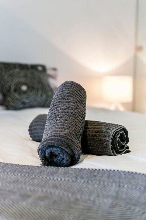 Complete Host The River Apartments - Travel Search 9