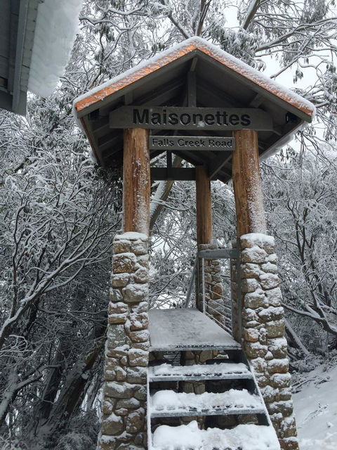 Maisonettes Falls Creek - Travel Search 1