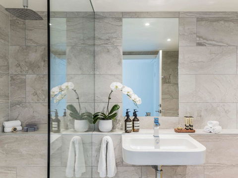 Quay West Suites Melbourne - Tourism Guide 28