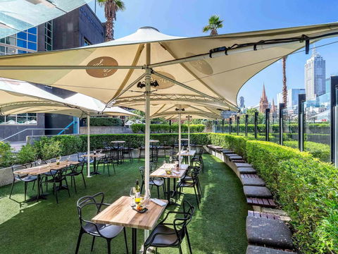 Quay West Suites Melbourne - Tourism Guide 25