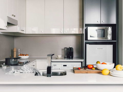 Quay West Suites Melbourne - Tourism Guide 43