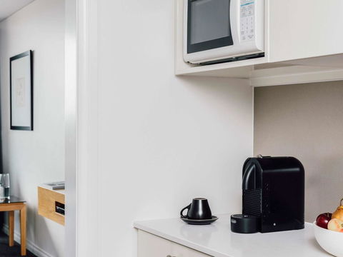Quay West Suites Melbourne - Tourism Guide 41