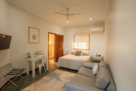 The Block Vista B&B - Travel Agents 3