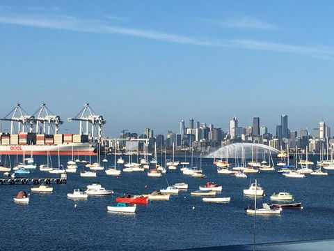 The Botanic Apartments Williamstown - Travel Agents 1