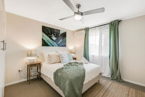 The Cowhide Cabin - Comfy, Family Friendly Stays In Toowoomba - Cruises Travel 0