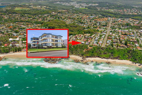 The Crest 8 33 Pacific Drive - Travel Agents 3