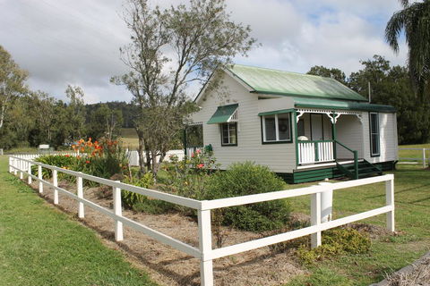 The Dollhouse Cottage - Travel Search 1