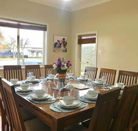 The Entertainer - Downtown Orange Sleeps 11 - Cruises Travel