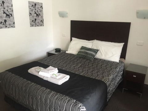 The Esplanade Motel - Travel Search 0