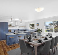 The Gathering Ground - spacious entertainer in Toowoomba City - Cruises Travel