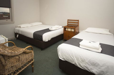 The George Hotel - Cruises Travel 2