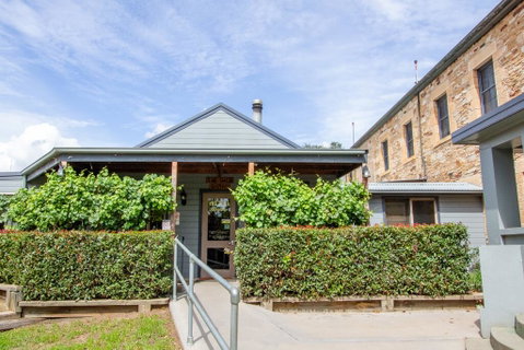 The Globe Hotel, Rylstone - Tourism Guide 1