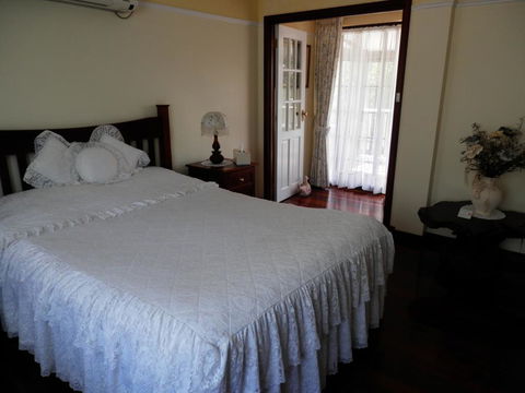 The Hideaway Luxury B&B Retreat - Cruises Travel 0