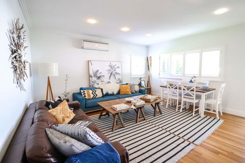 The Lakehouse In Raffetys Resort - Travel Search 3