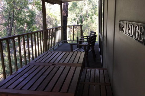 The Ledge Holiday House - Tourism Guide 1