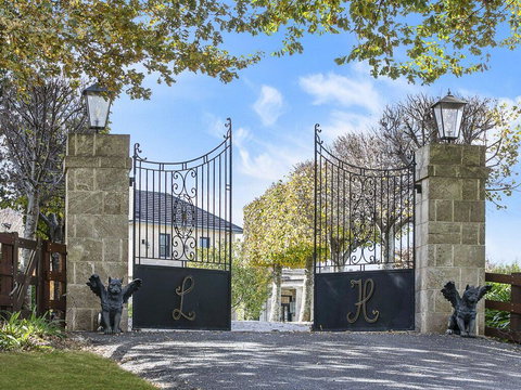 The Lodge @ Linden Hall - Travel Agents 2