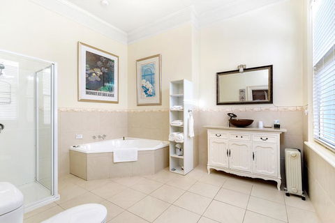 The Madsen Boutique Hotel - Travel Search 3