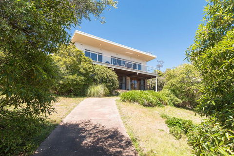 The Mount Martha Lookout - Travel Search 0