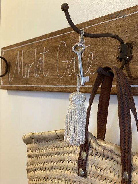 The Mudgee Merlot Gate Guesthouse - Cruises Travel 1
