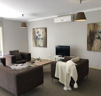The Old Coolstore - Jonathon Apartment - Travel Search