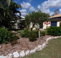 The Red Piranha - Rainbow Beach Close to everything air con and pet friendly - Tourism Guide