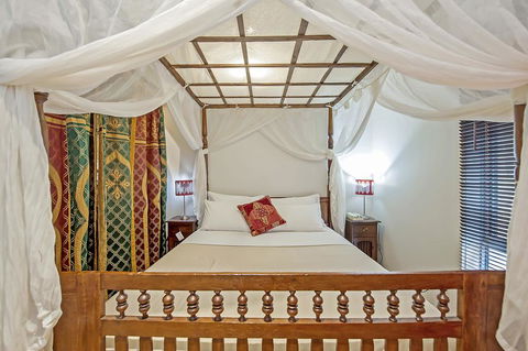 The Retreat - Tourism Guide 2