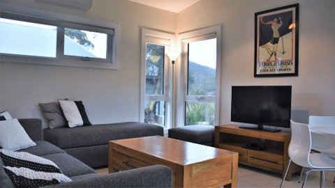 The Retreat - Crackenback Resort - Tourism Guide 0