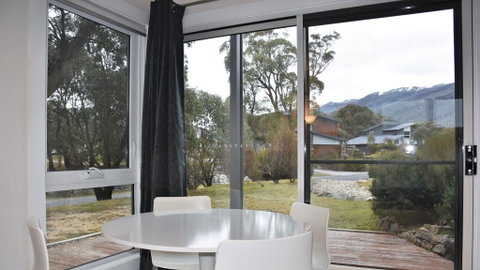 The Retreat - Crackenback Resort - Tourism Guide 3