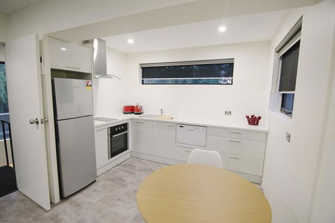 The Riverview BnB - Travel Agents 3