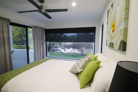 The Riverview BnB - Travel Agents 0