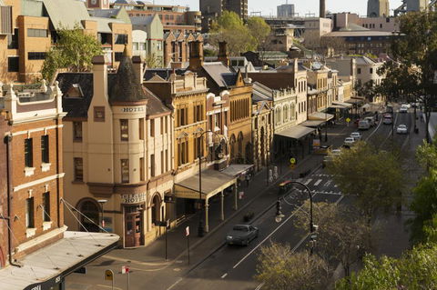 The Russell Hotel - Travel Search 2