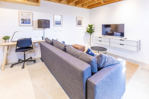 The Studio At Waterloo - Tourism Guide 0