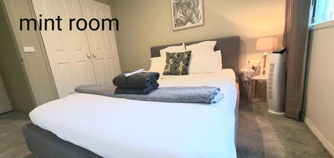 The Sweet Homestay - Travel Agents 2