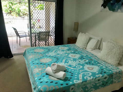 The Villas Palm Cove - Tourism Guide 1