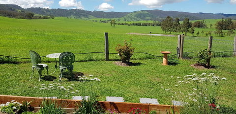 The Wattle Lodge - Travel Agents 2