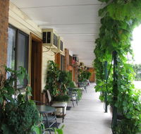 The Wayfarer Motel - Travel Agents